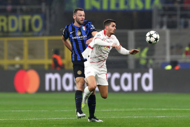 在关键比赛 在关键比赛