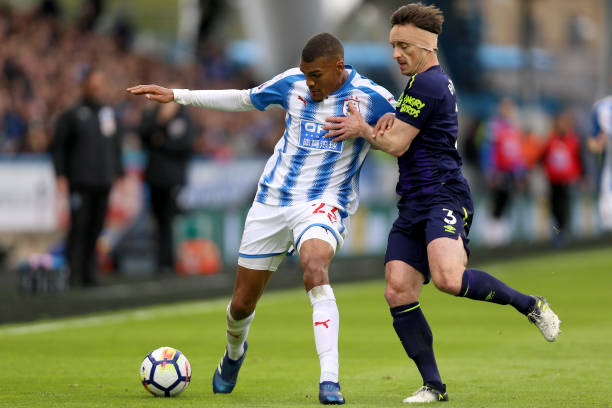 家队之间的 家队之间的