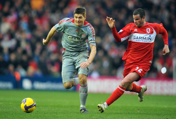 利用中场的 利用中场的