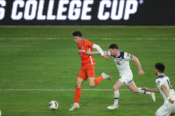 4年的比賽 4年的比賽