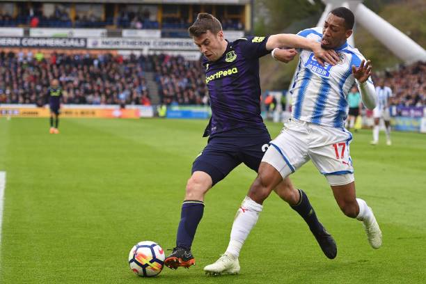 中找到空隙 中找到空隙