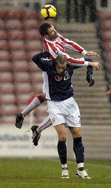 相比之下 相比之下